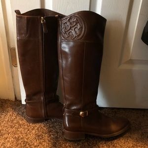 Tory Burch Riding Boots Leather 8 8.5 Brown Logo